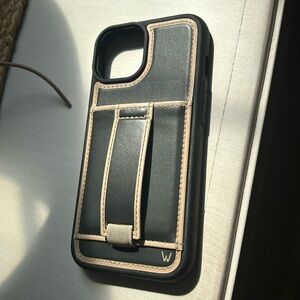 Walli iPhone 15 case